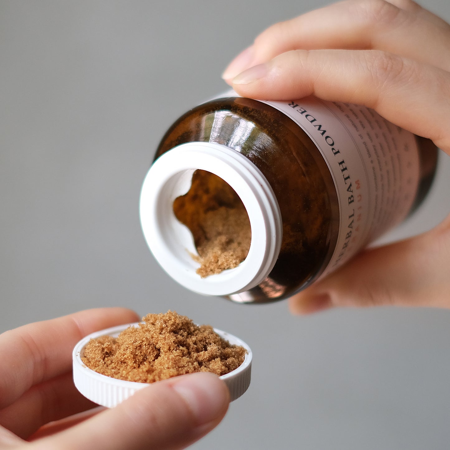 ハーバルバスパウダー