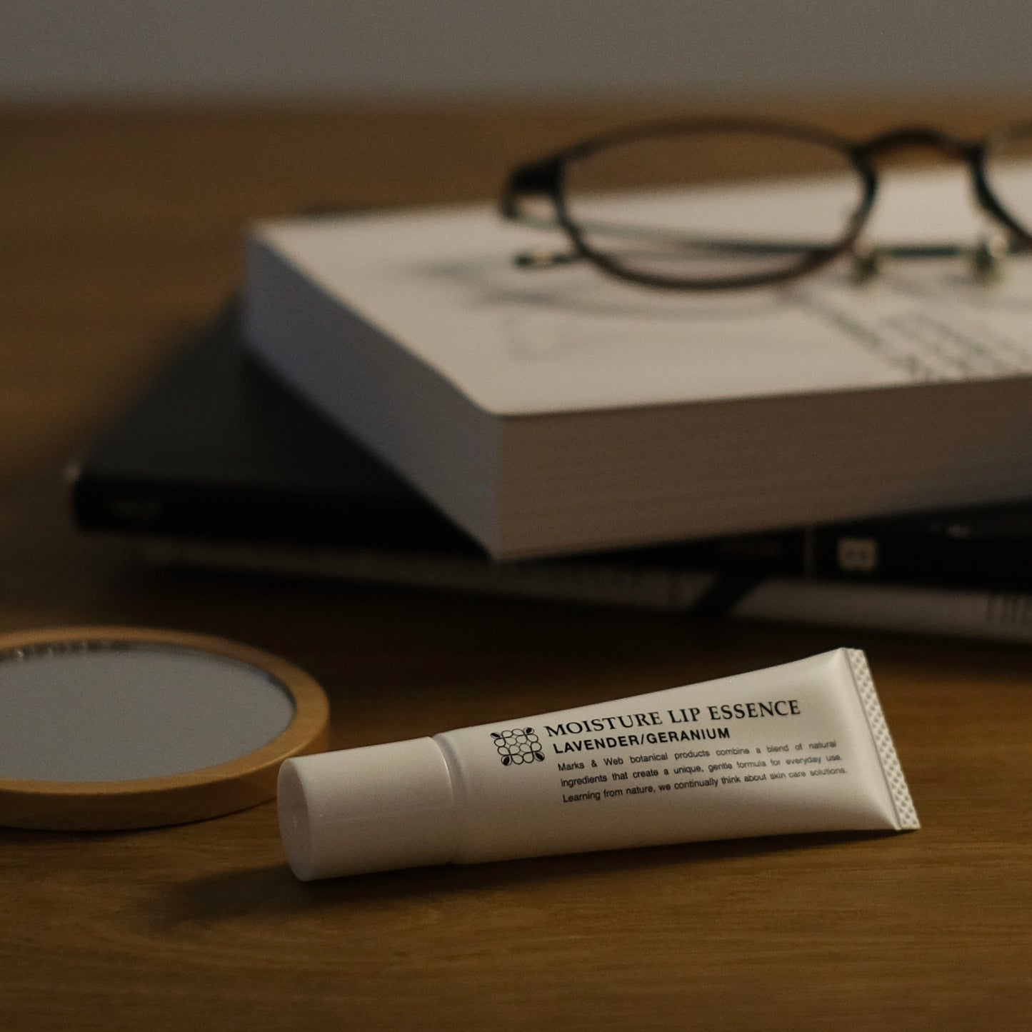 モイスチャーリップエッセンス