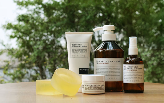 11月1日(土)発売<br>季節限定「ユズ/ビワ葉」