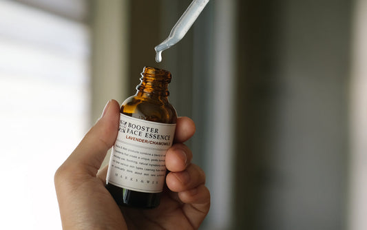 肌の土台を整える<br>みずみずしい導入美容液