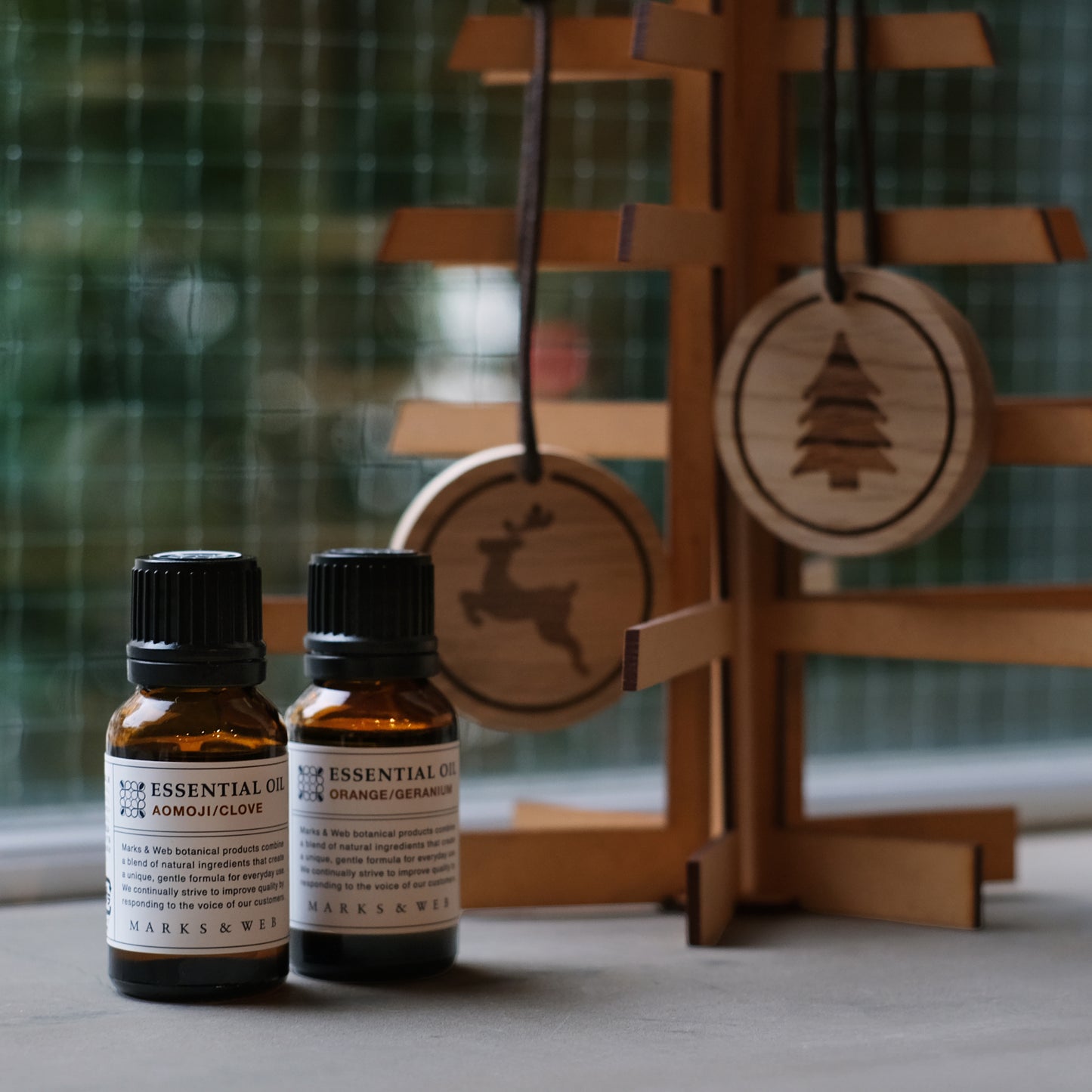 【11月6日(木)発売】ハング アロマウッド